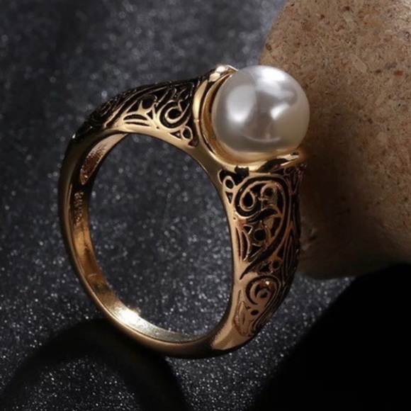 **New 925 Sterling Silver Yellow Gold Pearl Ring - Picture 7 of 7